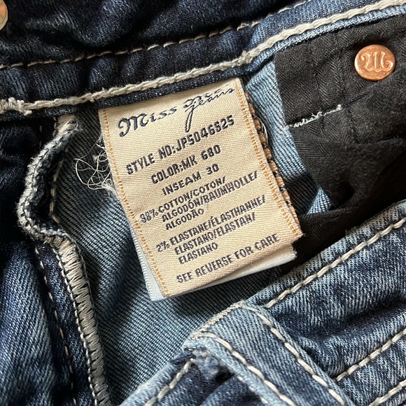 Miss Me Embroidered Cross Pocket Skinny Jeans Size 28 - Picture 3 of 9